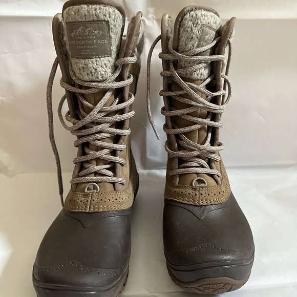 The North Face Shellista II Tall Winter Boots Women Size 6, Brown , Gray, New - Picture 1 of 16